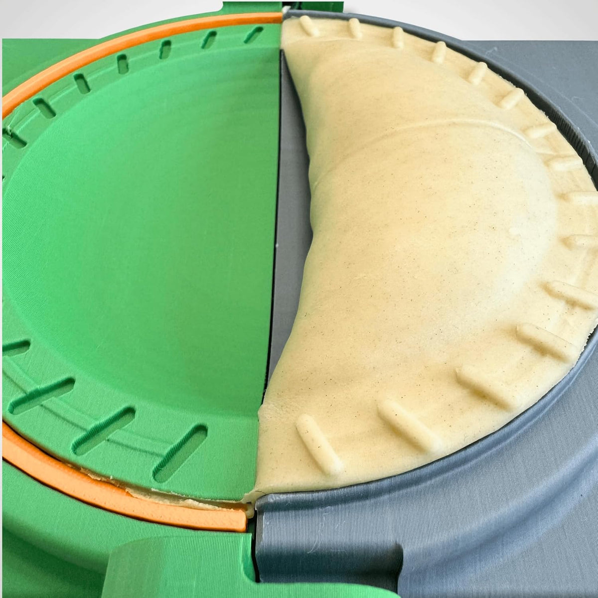 SAMPA Dash Crimp Empanada Press with Built-In Cutter