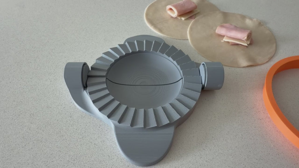 SAMPA No-Mess Empanada and Dumpling Press Set, 3-Piece